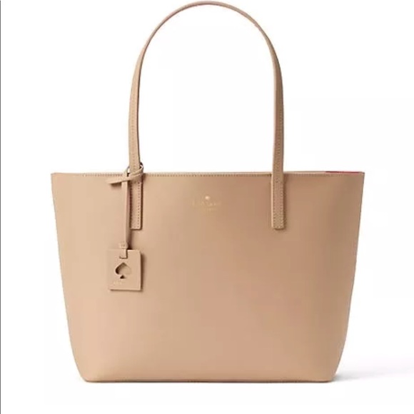 kate spade Handbags - Kate Spade Tote